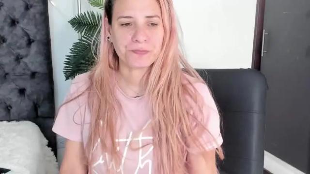Image 11 of lilitholimpo Stream on Chaturbate on 14 months ago
