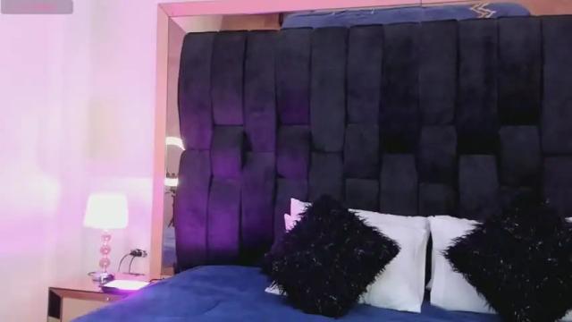 Image 11 of lilithrizzo Stream on Chaturbate on 17 months ago