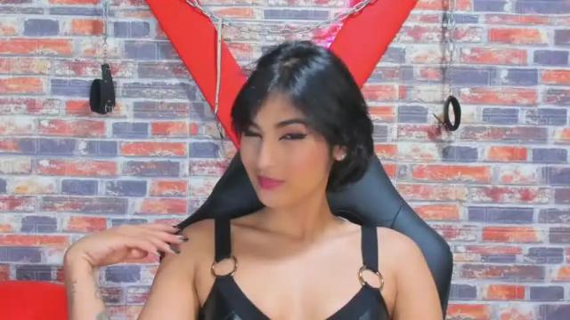 Image 3 of lilithrizzo Stream on Chaturbate on 17 months ago
