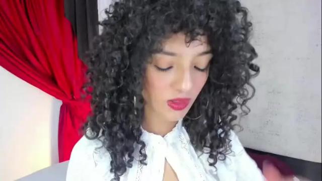 Image 2 of lilithsteinberg Stream on Chaturbate on 1 month ago