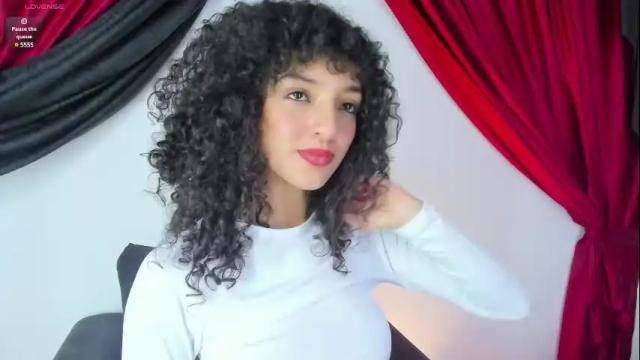 Image 8 of lilithsteinberg Stream on Chaturbate on 1 month ago