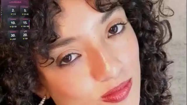 Image 2 of lilithsteinberg Stream on Chaturbate on 2 months ago