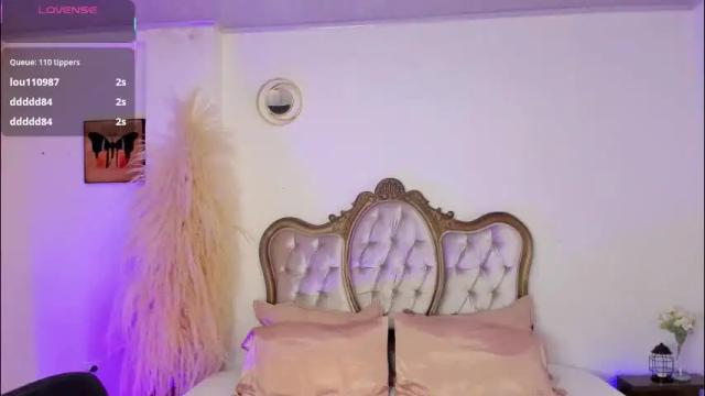 Image 12 of lilithteeen Stream on Chaturbate on 4 months ago