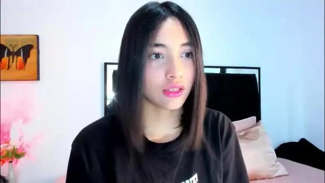 Image 2 of lilithteeen Stream on Chaturbate on 1 month ago