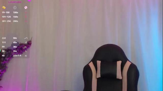 Image 4 of lilithwallkeer Stream on Chaturbate on 1 month ago