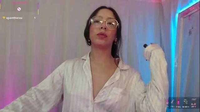 Image 6 of lilithwallkeer Stream on Chaturbate on 23 days ago