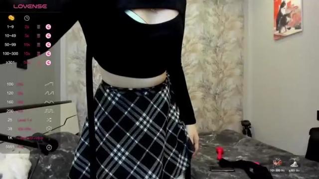 Image 7 of lilixevans Stream on Chaturbate on 14 months ago