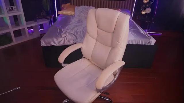 Image 2 of liliyamoon Stream on Chaturbate on 1 month ago