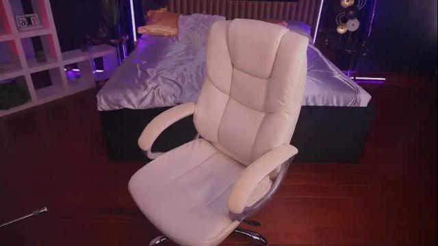 Image 3 of liliyamoon Stream on Chaturbate on 1 month ago