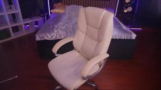 Image 4 of liliyamoon Stream on Chaturbate on 1 month ago