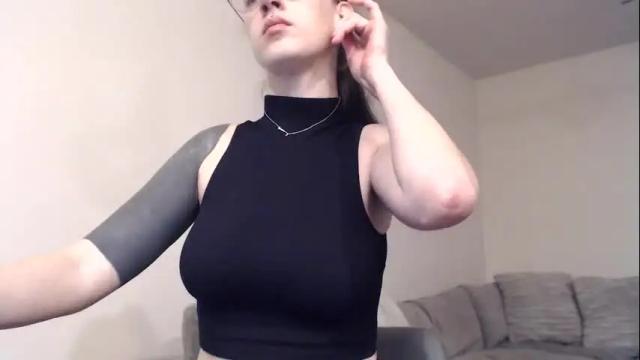 Image 3 of liljbby Stream on Chaturbate on 16 months ago