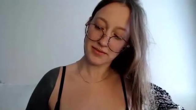 Image 12 of liljbby Stream on Chaturbate on 28 days ago