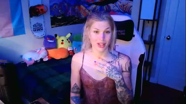 Image 2 of lilkittyjadee Stream on Chaturbate on 28 months ago