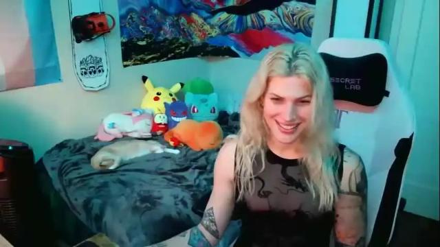 Image 11 of lilkittyjadee Stream on Chaturbate on 27 months ago
