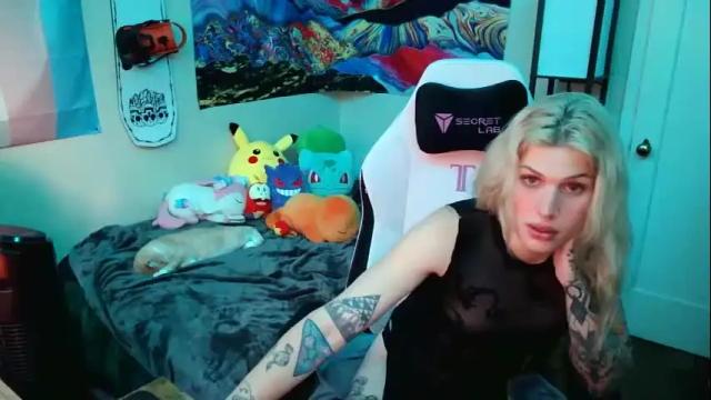 Image 7 of lilkittyjadee Stream on Chaturbate on 27 months ago