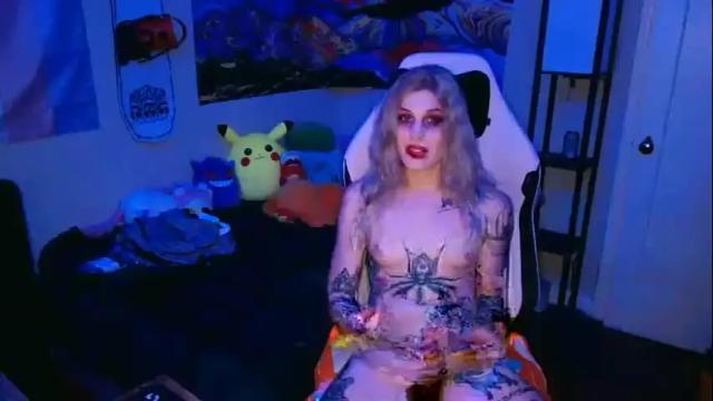 Image 11 of lilkittyjadee Stream on Chaturbate on 26 months ago