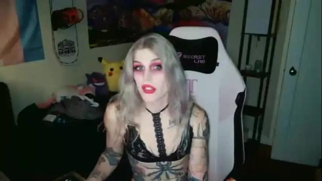 Image 6 of lilkittyjadee Stream on Chaturbate on 26 months ago