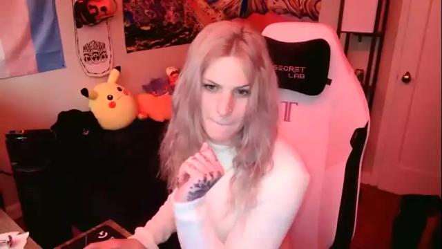 Image 7 of lilkittyjadee Stream on Chaturbate on 26 months ago