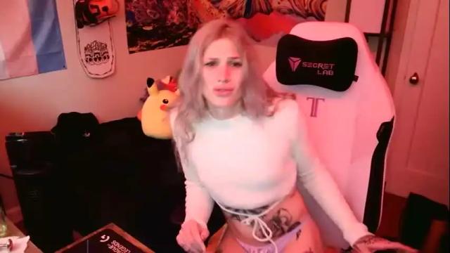 Thumbnail 3, lilkittyjadee's Stream at Chaturbate, 26 months ago