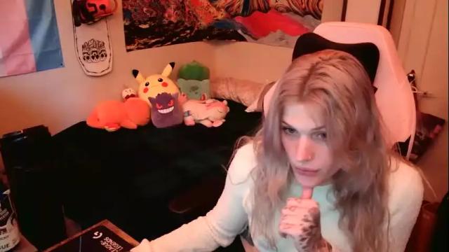 Image 10 of lilkittyjadee Stream on Chaturbate on 26 months ago