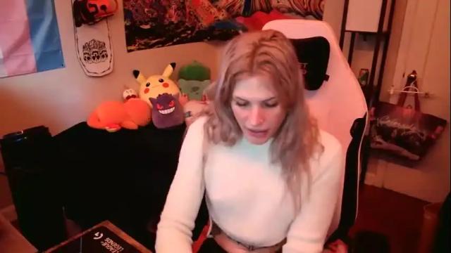 Image 2 of lilkittyjadee Stream on Chaturbate on 26 months ago