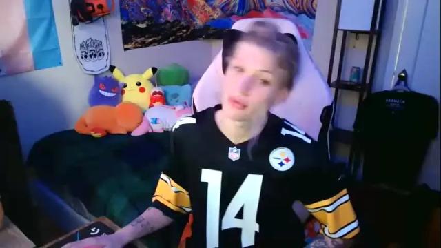 Image 3 of lilkittyjadee Stream on Chaturbate on 26 months ago