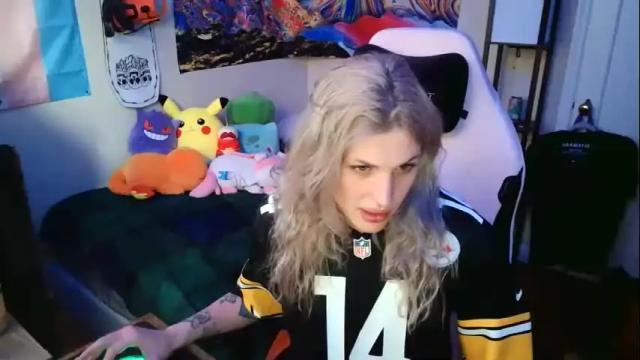 Image 7 of lilkittyjadee Stream on Chaturbate on 26 months ago