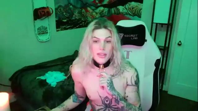 Image 7 of lilkittyjadee Stream on Chaturbate on 24 months ago