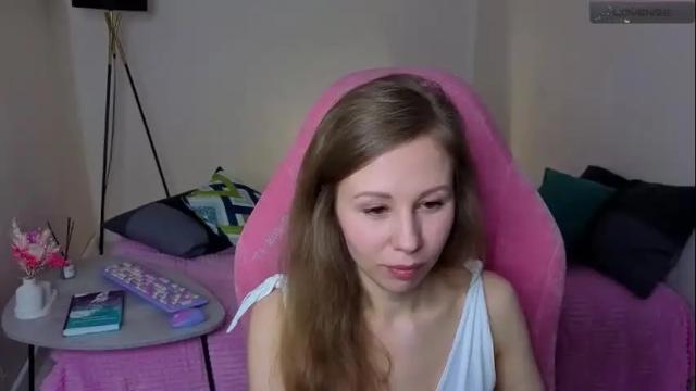Image 2 of lill_mary Stream on Chaturbate on 24 days ago