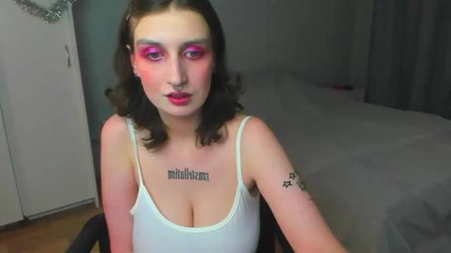 Image 3 of lilla_my Stream on Chaturbate on 16 months ago