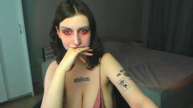 Image 2 of lilla_my Stream on Chaturbate on 14 months ago