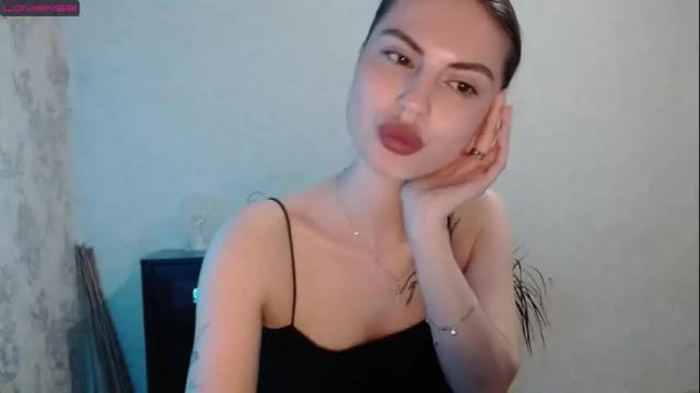 Image 11 of lillalovly Stream on Chaturbate on 2 months ago