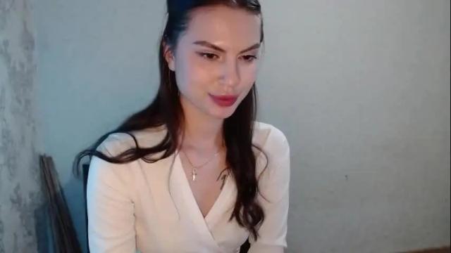 Image 12 of lillalovly Stream on Chaturbate on 26 days ago