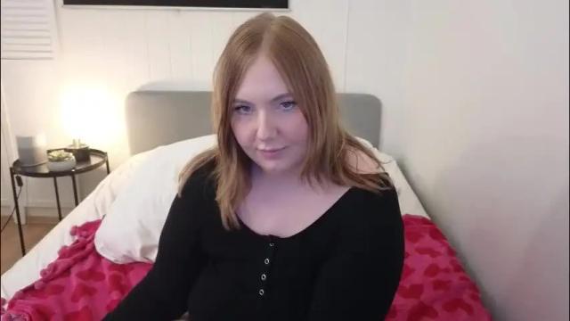 Image 6 of lilleambi Stream on Chaturbate on 2 months ago