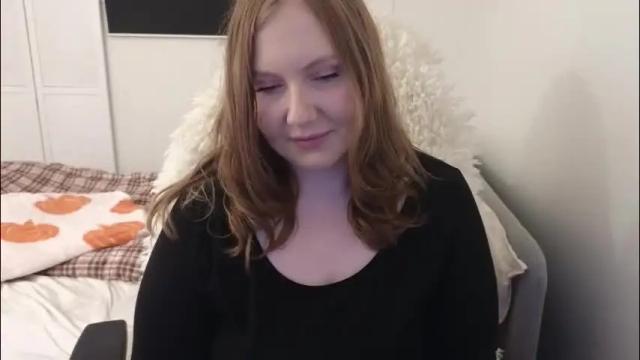 Image 2 of lilleambi Stream on Chaturbate on 1 month ago