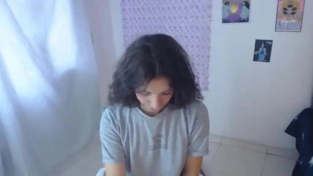 Image 8 of lilli_gant Stream on Chaturbate on 14 months ago
