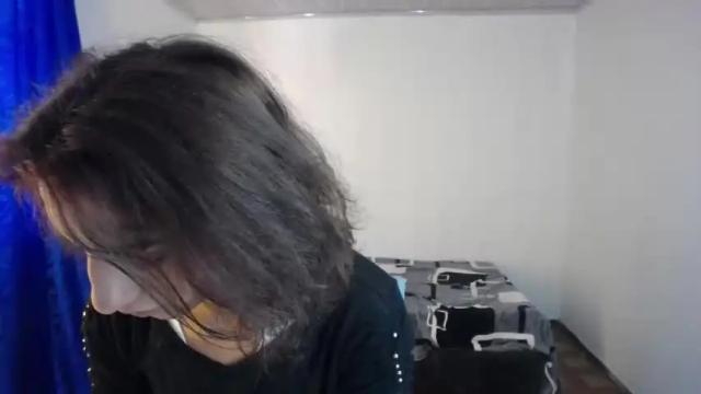 Image 4 of lilli_gant Stream on Chaturbate on 14 months ago