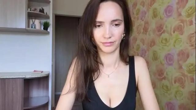 Image 4 of lillian_clark7 Stream on Chaturbate on 4 months ago