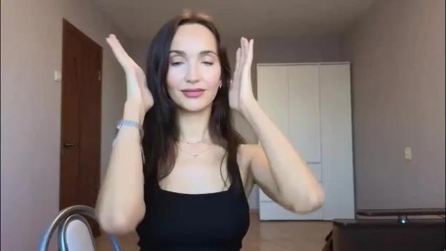 Image 3 of lillian_clark7 Stream on Chaturbate on 1 month ago