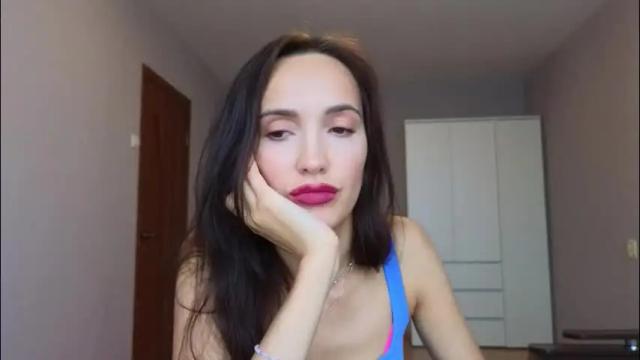 Image 4 of lillian_clark7 Stream on Chaturbate on 1 month ago