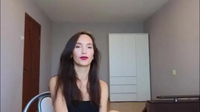 Image 3 of lillian_clark7 Stream on Chaturbate on 29 days ago