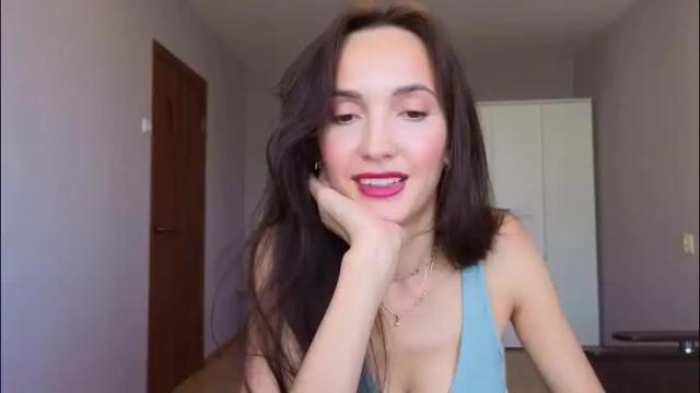 Image 12 of lillian_clark7 Stream on Chaturbate on 24 days ago