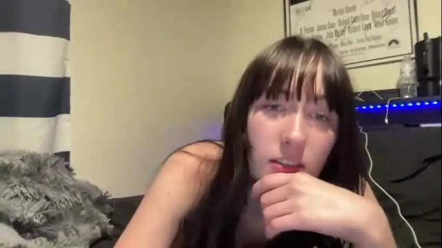 Image 8 of lilliana_444 Stream on Chaturbate on 19 days ago