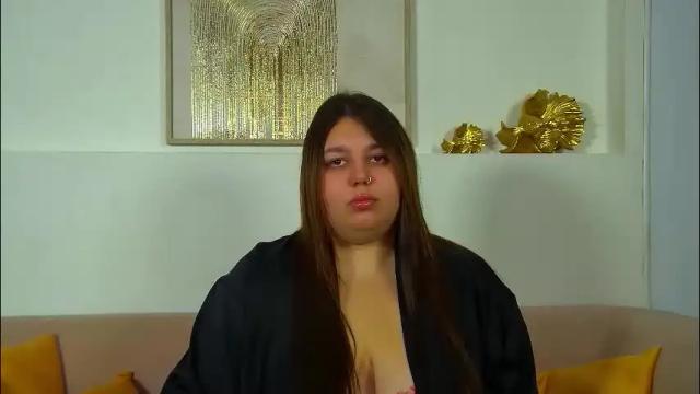 Image 12 of lillianhaig Stream on Chaturbate on 2 months ago