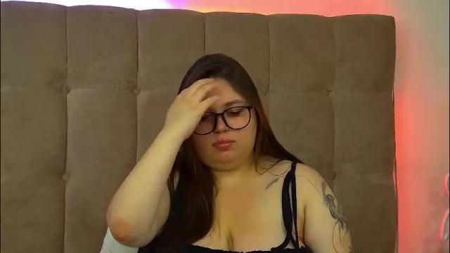 Image 3 of lillianhaig Stream on Chaturbate on 2 months ago