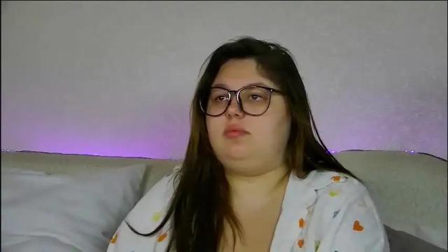 Thumbnail 3, lillianhaig's Stream at Chaturbate, 1 month ago