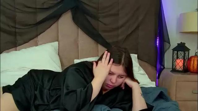 Image 4 of lillianhaig Stream on Chaturbate on 1 day ago