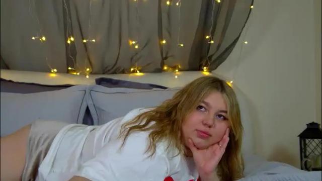 Image 7 of lillianhaig Stream on Chaturbate on 2 months ago
