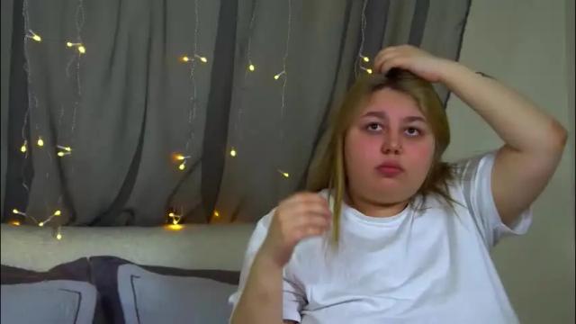 Thumbnail 2, lillianhaig's Stream at Chaturbate, 1 month ago