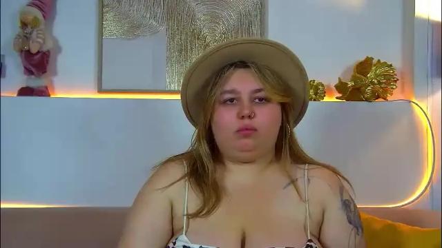 Thumbnail 1, lillianhaig's Stream at Chaturbate, 1 month ago